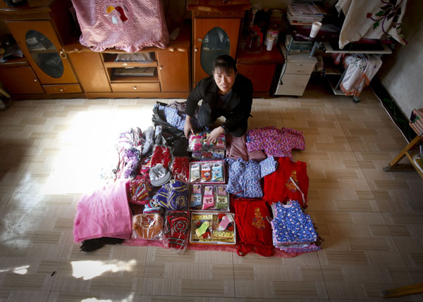Yang Xiuqin, 40, writes short novels, mostly romances, when she finishes work at her cloth business every day. Farmers harvest a crop of poetry