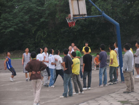 Reconstruction of Beichuan Middle School starts on anniversary