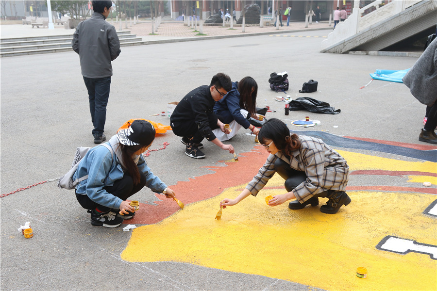 College students in China bid Kobe Byrant farewell