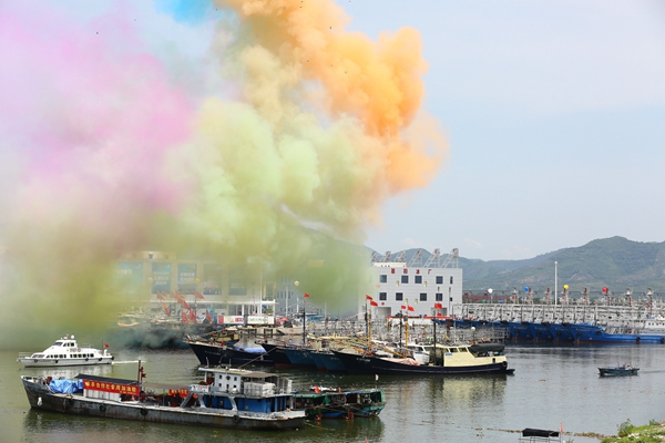 New Hainan port opens as annual fishing ban ends
