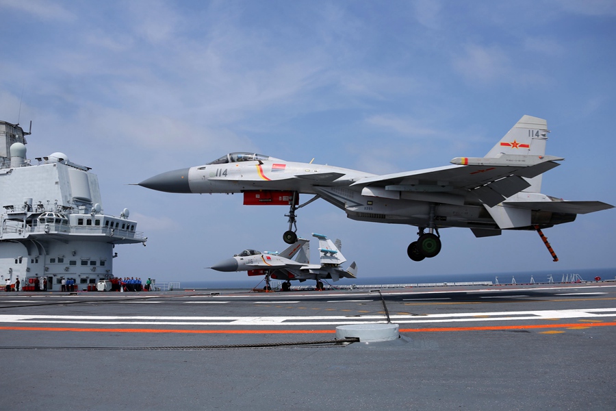 Chinese aircraft carrier formation conducts trans-regional training