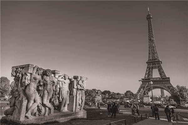 Images of European sculptures cast a spell in Qingdao