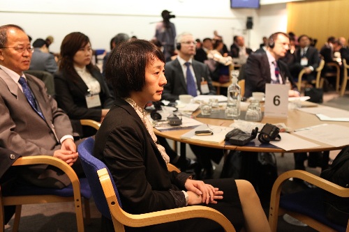 中英互聯網圓桌會議舉行 王晨強調推進互聯網發展