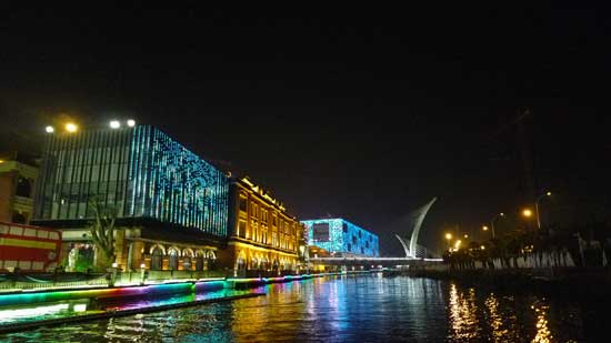 夜游楚河漢街 感受武漢風情