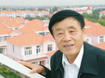 蔣巷好支書45年“讓財”上億