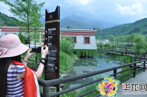 水鄉藏寨 震區中崛起的4A級景區