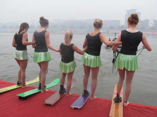 澳洲美女運動員吸引眼球