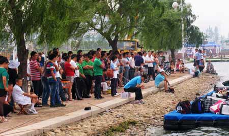 澳大利亞隊沂河試水