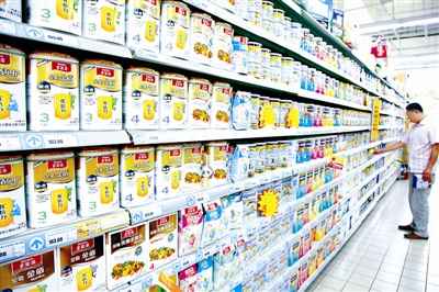 盤點十大網(wǎng)絡(luò)謠言 軍車進(jìn)京、搶鹽風(fēng)波上榜