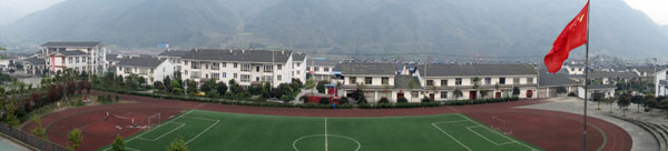 中國(guó)日?qǐng)?bào)記者探訪什邡——紅白鎮(zhèn)苦盡甘來(lái)