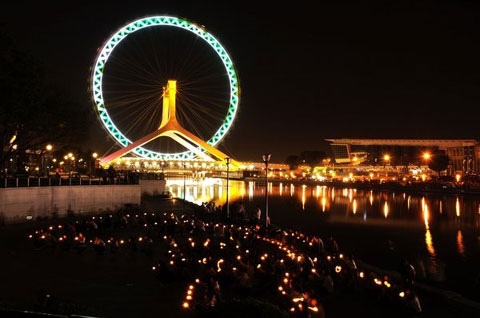 四川天津心手相連 逝者安息 生者堅強