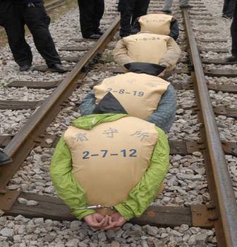 云南昆明五華區(qū)文林派出所打掉一個(gè)六人搶劫團(tuán)伙