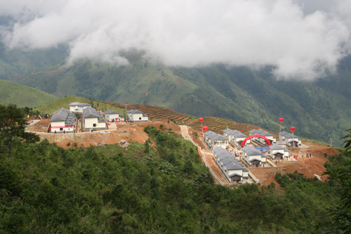 云南省投資兩億扶持人口較少民族發(fā)展[圖]