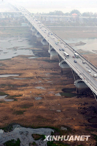 來水量減少 湘江長沙段水位回落