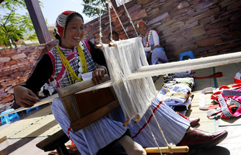 到怒江傈僳族鬧“闊時”節(jié)(組圖)