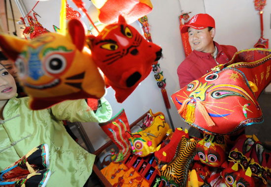 南京夫子廟開辦“年貨大街”