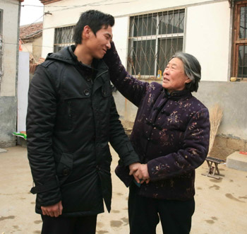 農(nóng)民韓克：搶拍電視“賀歲片”