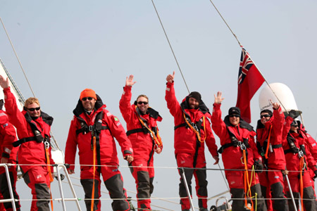 克利伯環球帆船賽首艘帆船抵達青島
