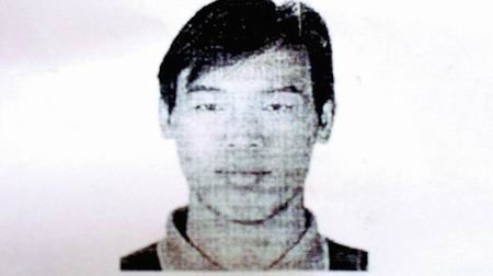 河北嫌犯戴刑具指認現場時駕警車脫逃(圖)