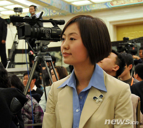 百家媒體云集政協首場新聞發布會