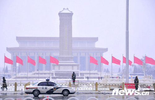 風雪天安門