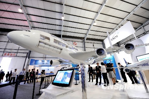 國產大飛機年底完成設計方案 機票將更便宜