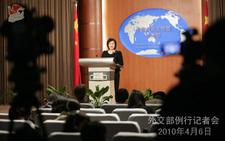 姜瑜就胡錦濤出席核峰會、人民幣匯率等答問