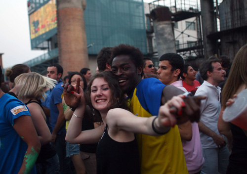 INTRO 2010北京電子音樂節(jié)在798舉行