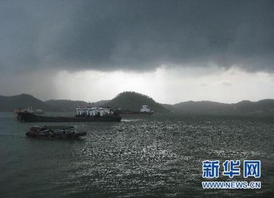 臺(tái)風(fēng)“燦都”已在廣東吳川登陸 預(yù)計(jì)今晚進(jìn)入廣西