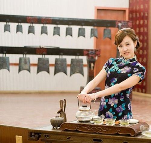 “中國(guó)最爽工作”：美女島主年薪30萬(wàn)(組圖)