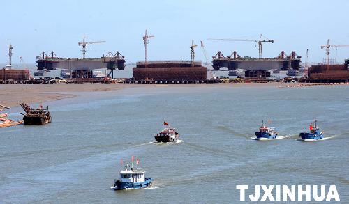 天津?yàn)I海新區(qū)加速骨架路網(wǎng)建設(shè)