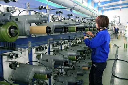 泰山體育集團加班生產出口產品