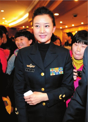 鏡頭下的明星代表、委員 宋祖英驚艷亮相