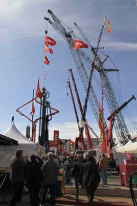 民族品牌強勢亮相2011美國拉斯維加斯國際工程機械展