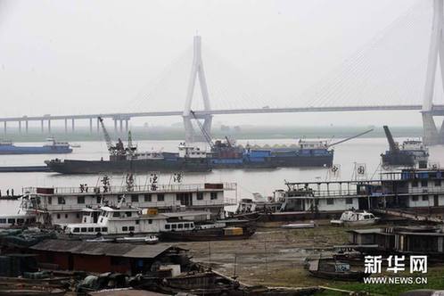 洞庭湖區(qū)發(fā)生嚴重春旱 44萬余人飲水受影響(圖)