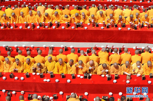 南京棲霞寺舉行千僧大齋