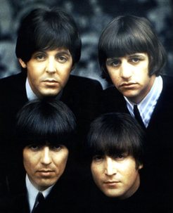 披頭士經典發型再現 攝影師抓拍“怒發沖冠”