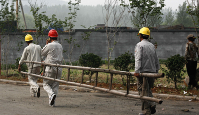 山東棗莊防備煤礦井下起火 28名礦工被困井下