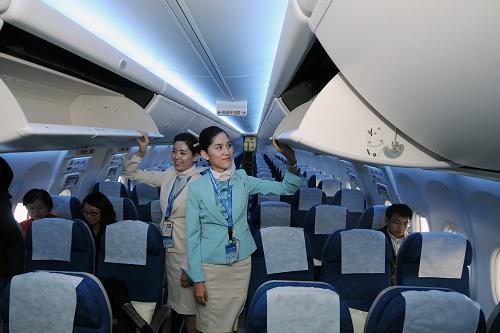 波音在京展示新型737-900ER客機