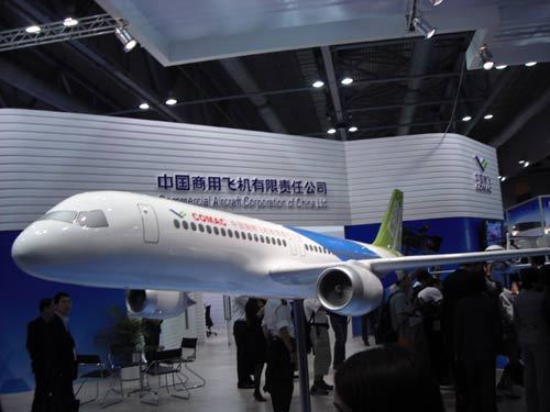 國產(chǎn)中短程干線飛機C919啟動訂單增至215架