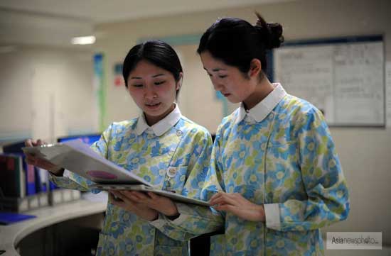 重慶主城多家醫(yī)院護士服“大變身”