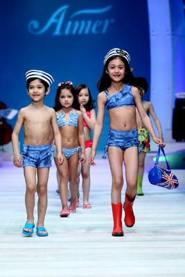 “游輪上的時尚盛宴”−愛慕2012泳裝發布