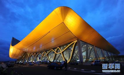 昆明新機(jī)場燈光景觀工程啟用