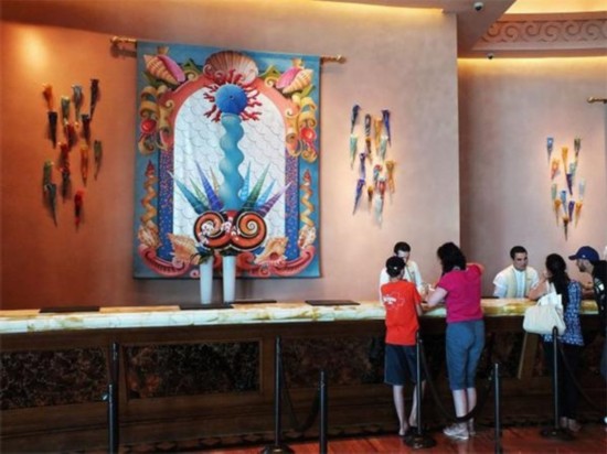 探秘迪拜一夜二十萬(wàn)奢華客房?jī)?nèi)景 房間多的數(shù)不清