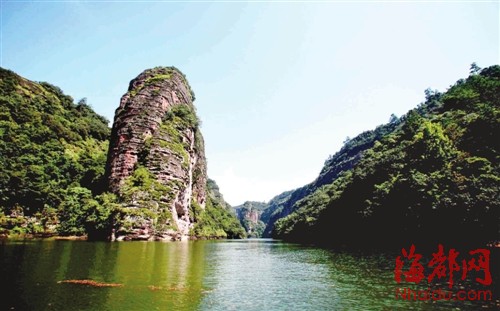 福建多舉措促旅游跨越發(fā)展 旅游邁向“世界級(jí)”