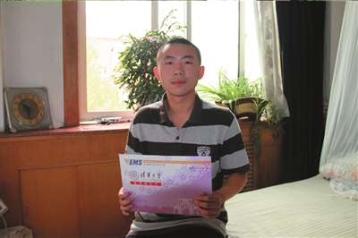 大學(xué)開學(xué)怪才來了 考上清華的新生都有啥特長？