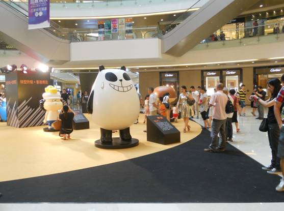 “香港原創(chuàng)漫畫人物巡禮”在杭州萬象城展出