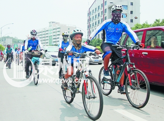 臺灣孤兒院“單車天使”抵達泉州