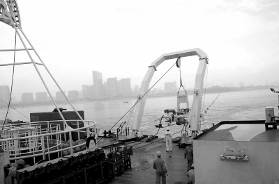 兩岸首條直通海底光纜建成 廈門將成兩岸通信門戶