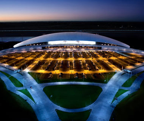 大開眼界！世界13大最美麗的機(jī)場(chǎng)